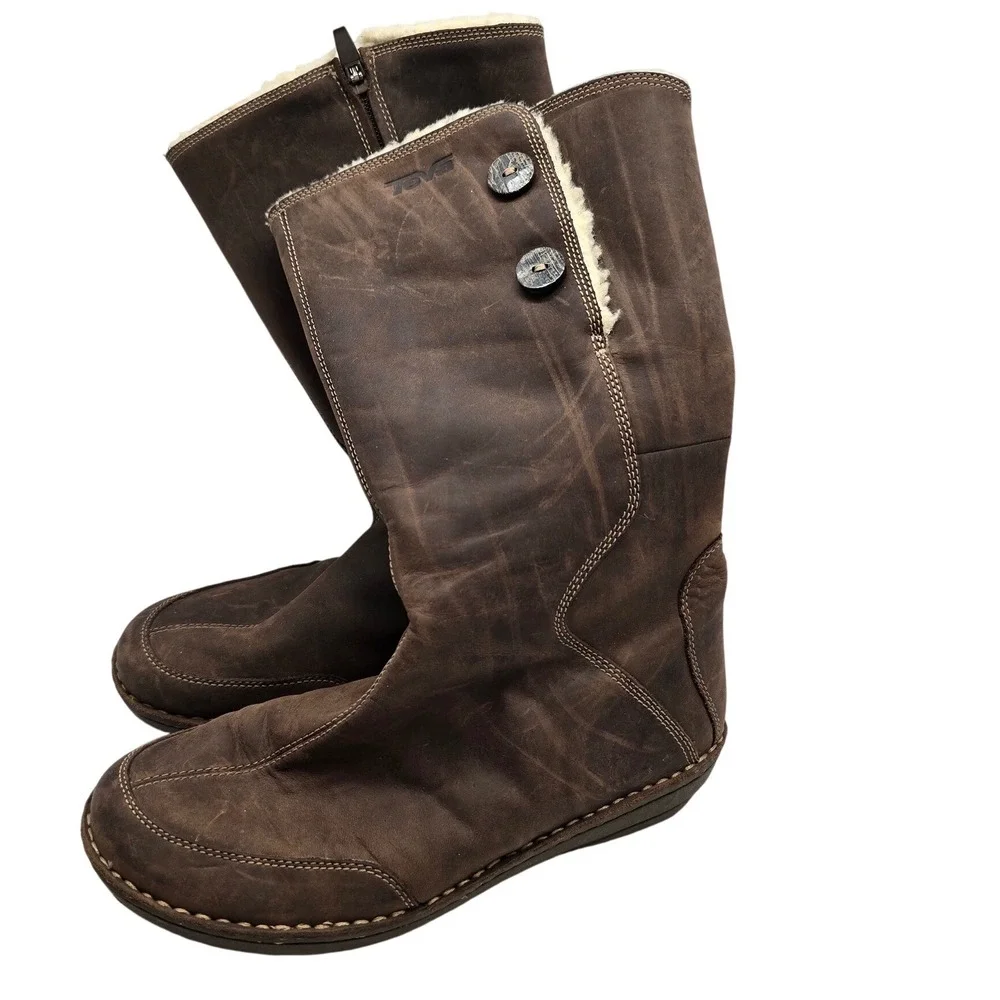Teva Leather Shearling Lined Mid Calf Boots Brown Button‎ Gorpcore Womens 9